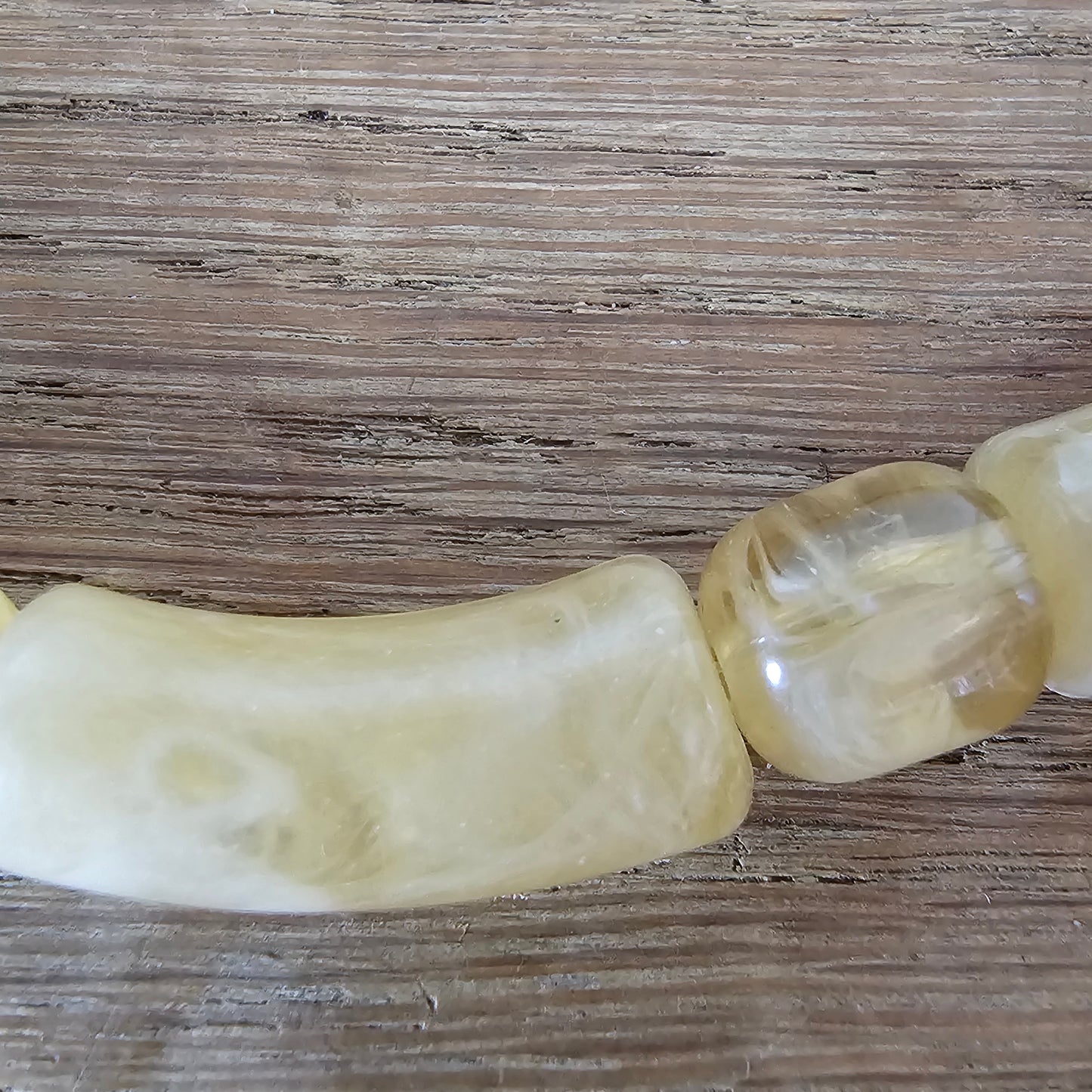 1980s peach translucent Lucite bead choker necklace
