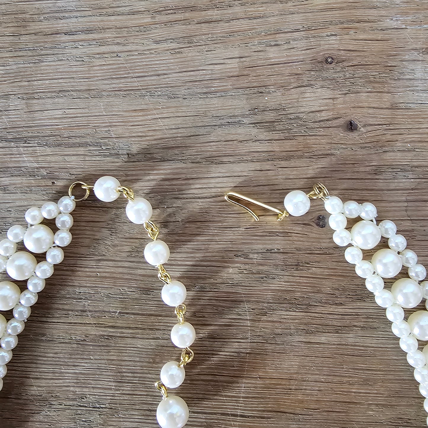 1950s/60s faux pearl cluster collar necklace