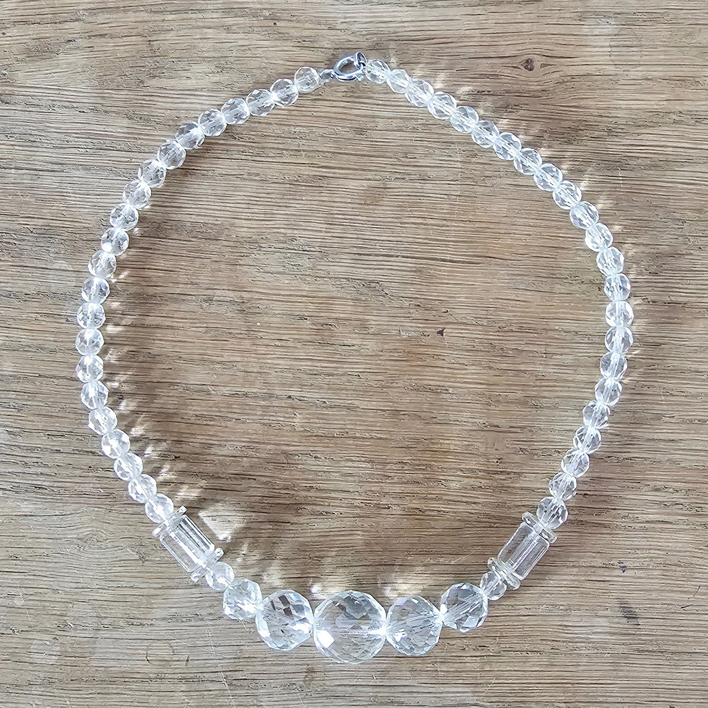 Vintage Art Deco-style clear cut glass crystal graduated faceted bead necklace