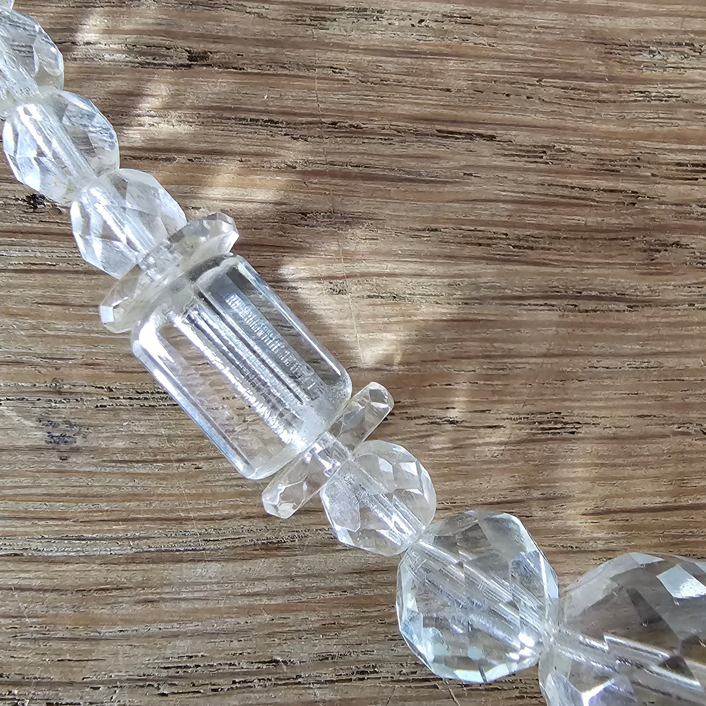 Vintage Art Deco-style clear cut glass crystal graduated faceted bead necklace