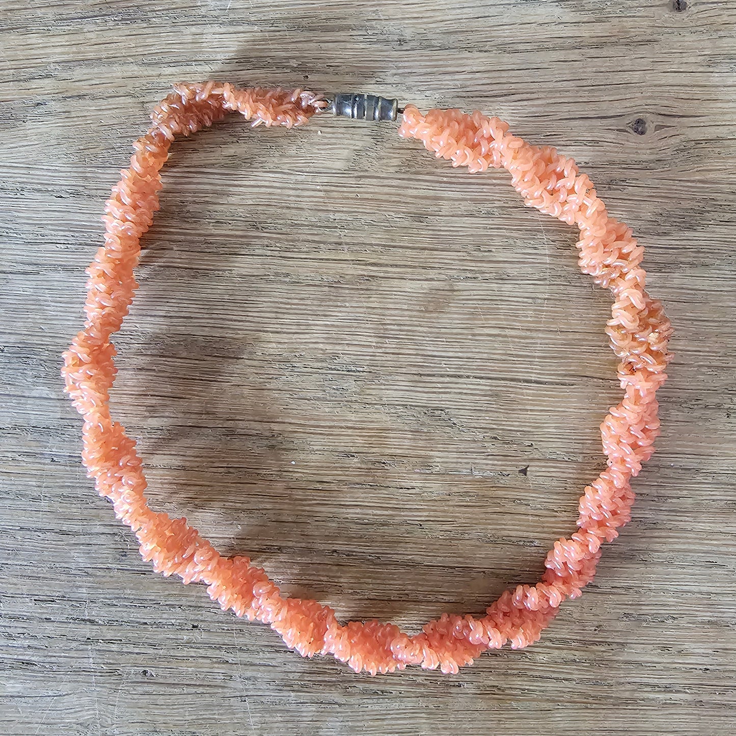 1930s/40s faux coral plastic twisted seed bead strand necklace