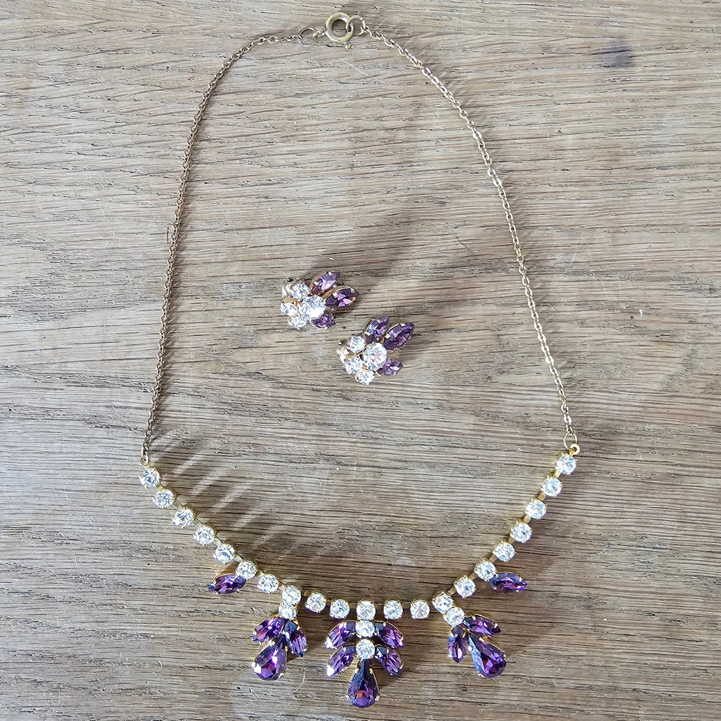 1950s purple rhinestone statement necklace & clip-on earrings set