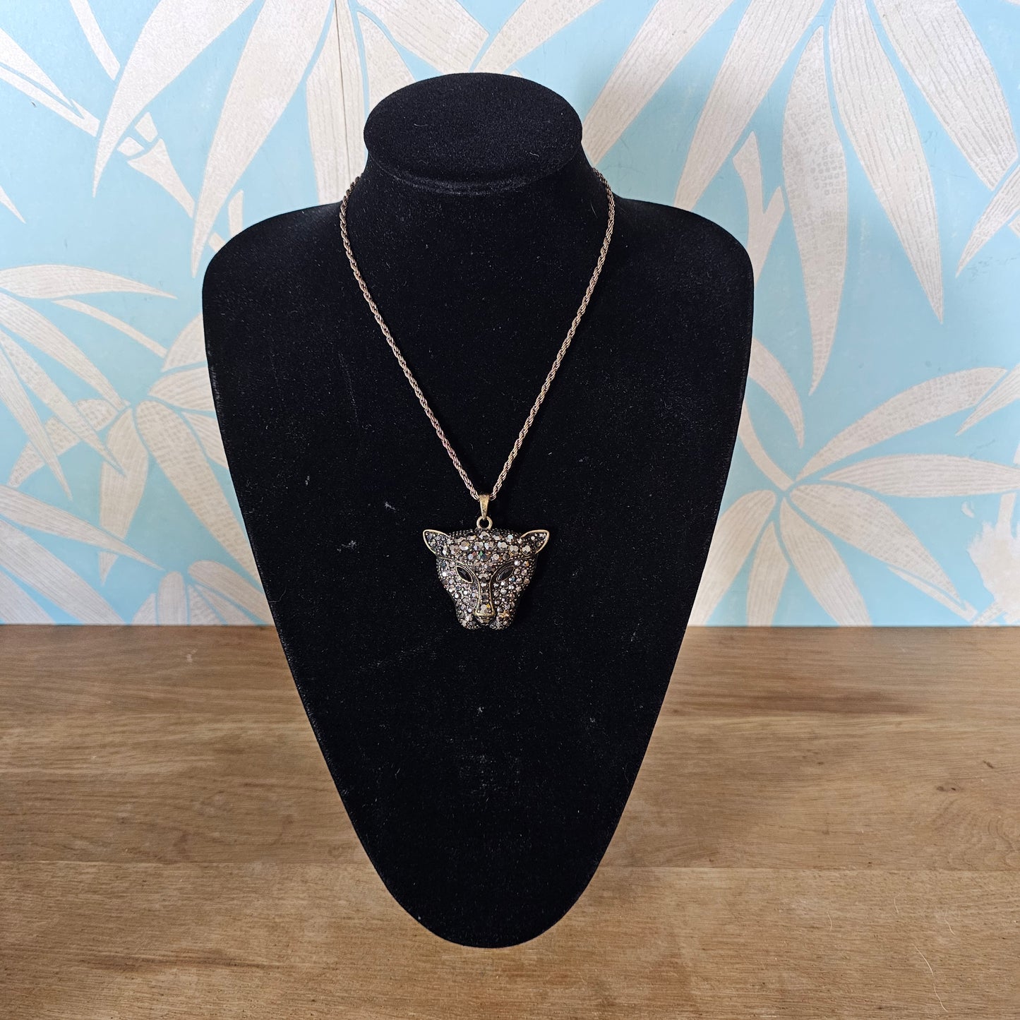 1980s black rhinestone panther head pendant necklace
