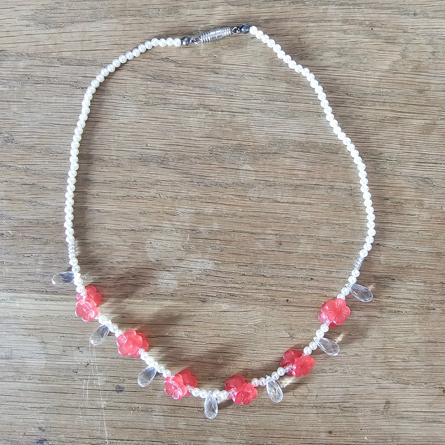 Vintage faux pearl & red plastic flower necklace with faux crystal drops
