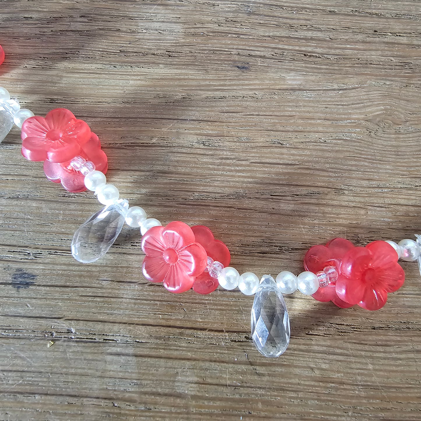 Vintage faux pearl & red plastic flower necklace with faux crystal drops
