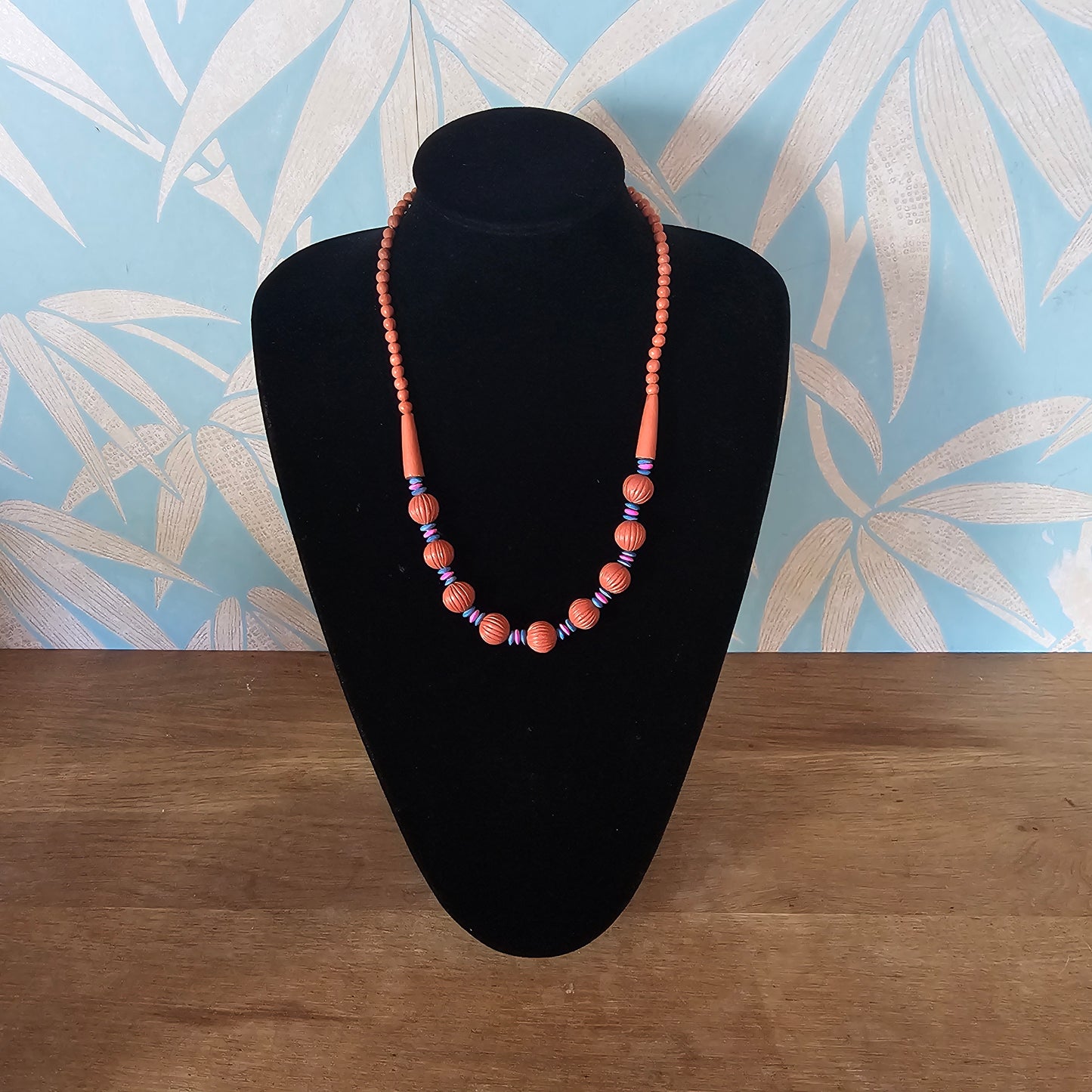 1980s/90s terracotta ribbed ceramic bead tribal-style necklace