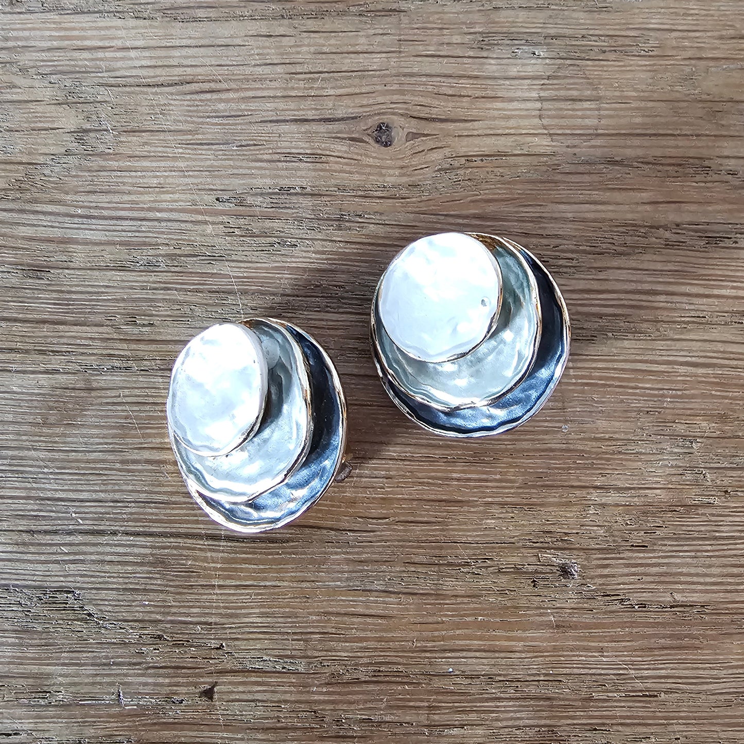 1960s/70s gold-tone and enamel abstract round clip-on earrings