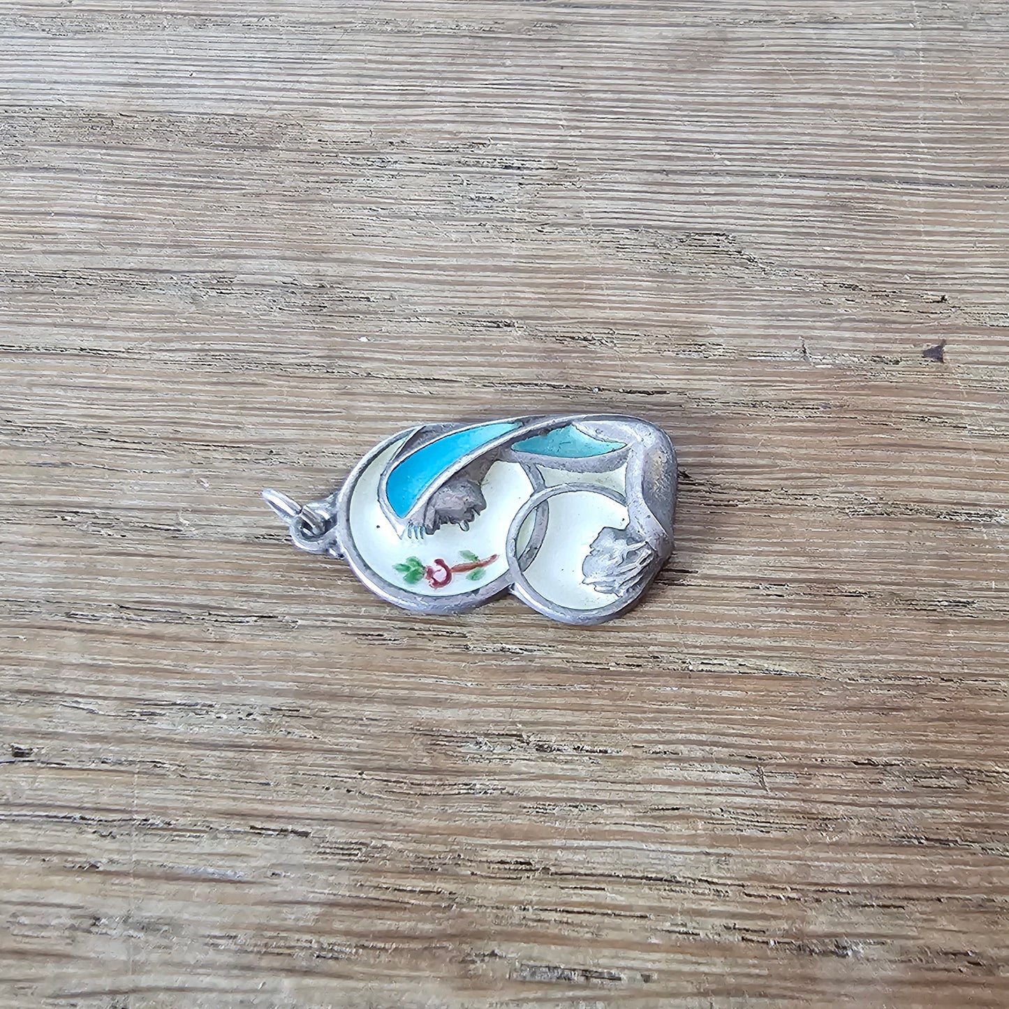 circa. 1960s Creed Stirling Silver enamelled Madonna & Child pendant