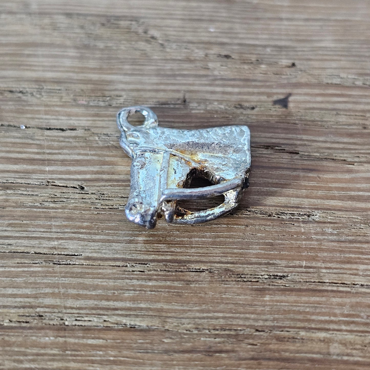 Vintage silver-tone horse head charm