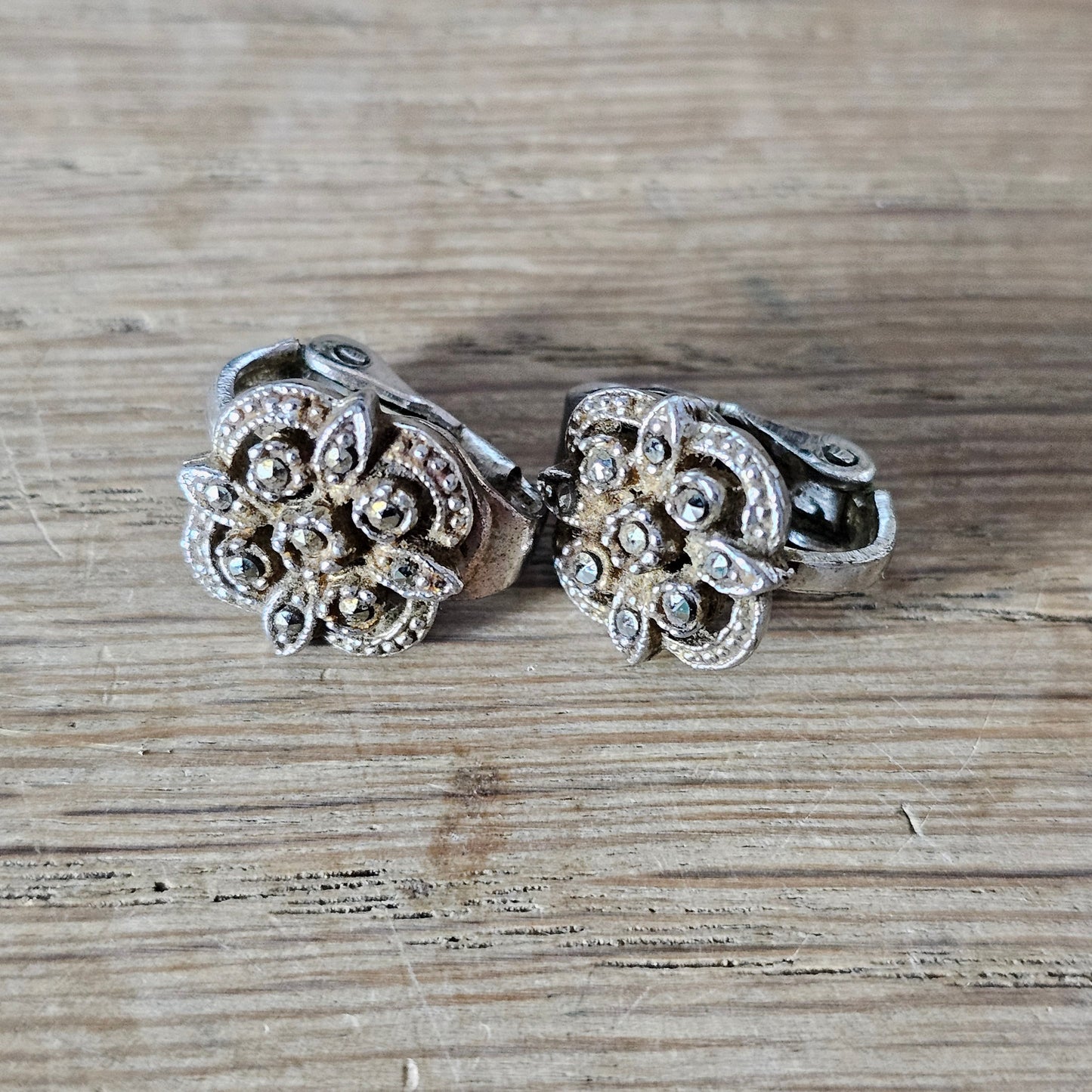 1940s silver-tone marcasite flower clip on earrings