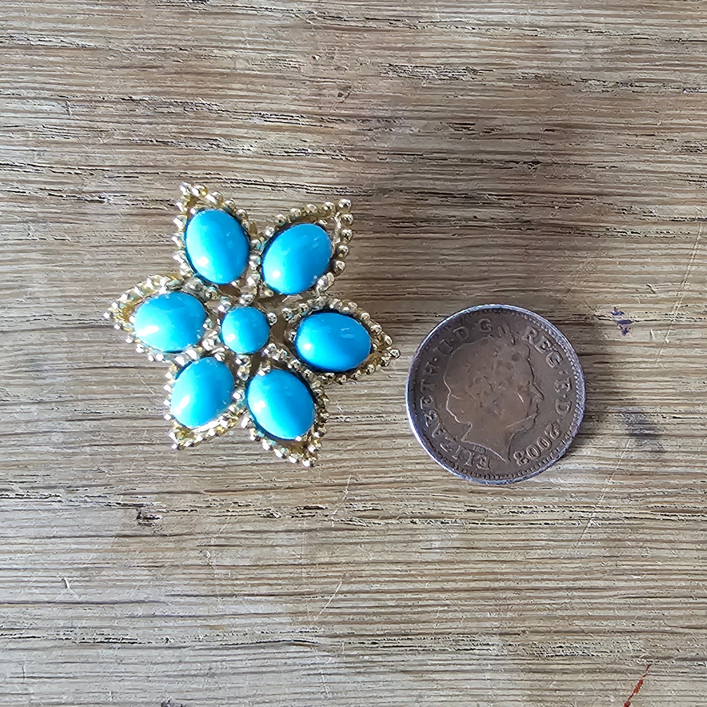 1960s large gold-tone & turquoise cabochon flower clip-on earrings
