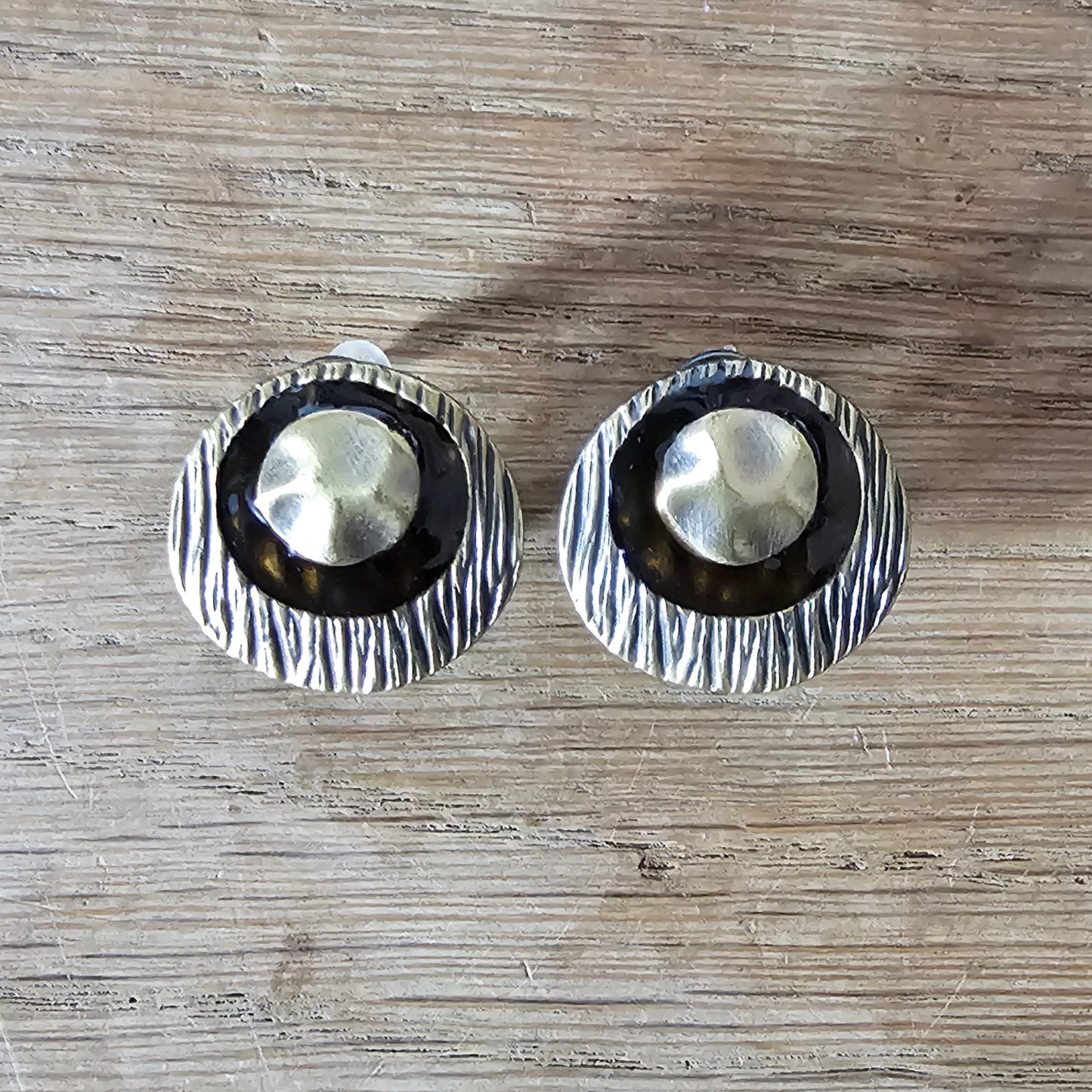 Late 1980s modernist textured gunmetal & bronze enamel button clip-on earrings