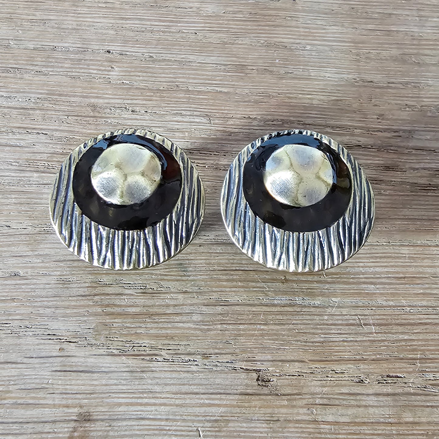 Late 1980s modernist textured gunmetal & bronze enamel button clip-on earrings