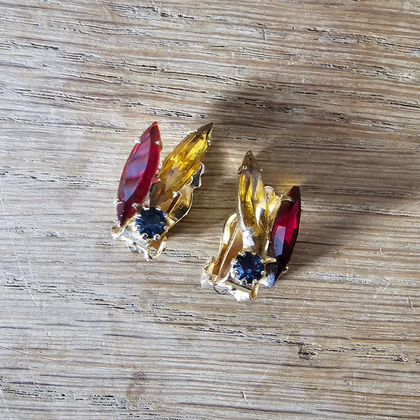 Late 1950s glamour gold-tone & multicoloured glass clip-on earrings