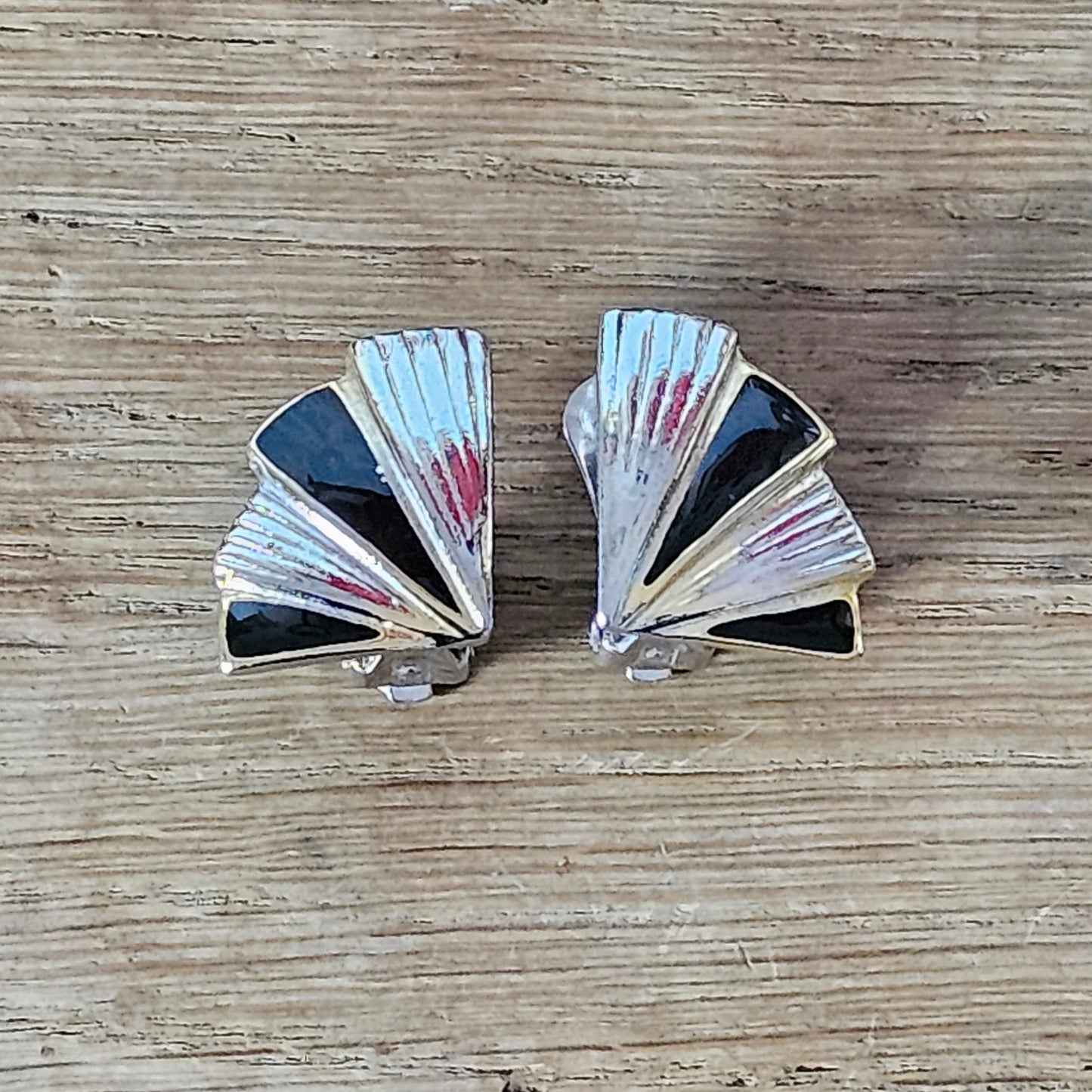 1980s black enamel & silver-tone fan clip-on earrings