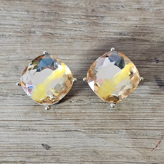 1960s gold-tone faceted Lucite confetti swirl square clip-on earrings
