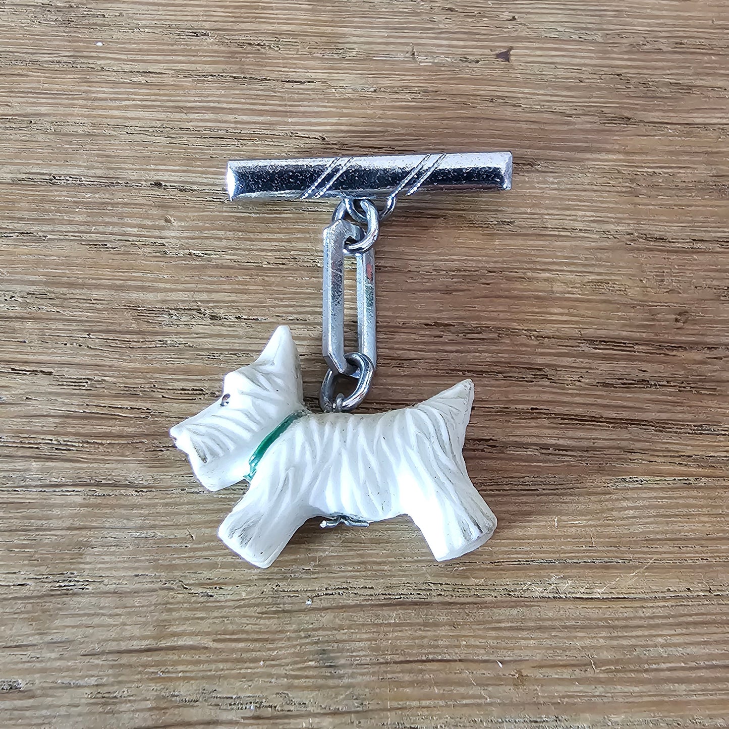 Art Deco articulated Scottie dog bar brooch