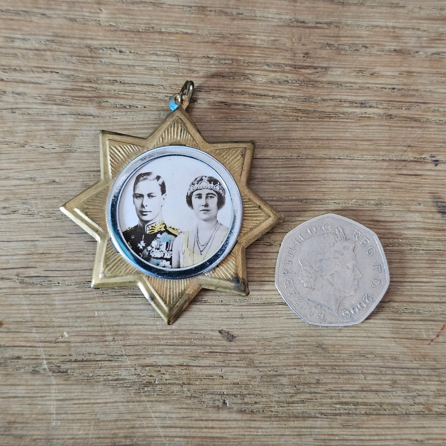 Vintage King George VI & Queen Elizabeth commemorative gilt-tone star brooch pendant
