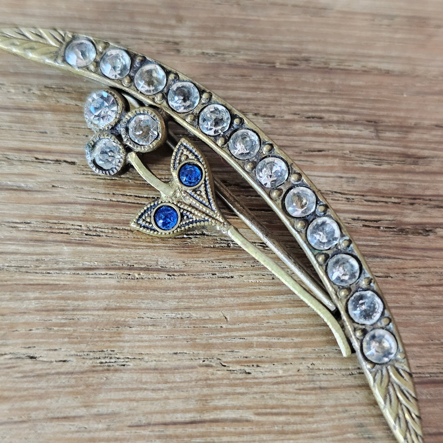 1920s paste stone & blue glass floral spray brooch pin