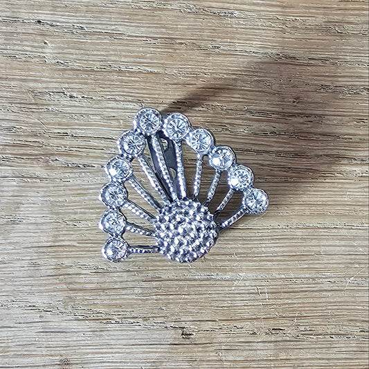 1980s Art Deco-style silver-tone anthemion fan brooch with crystal rhinestones