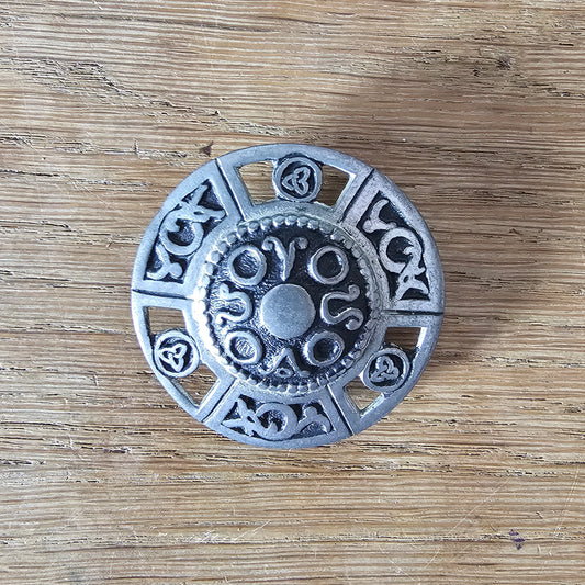 1970s St Justin Cornwall Celtic shield pewter brooch
