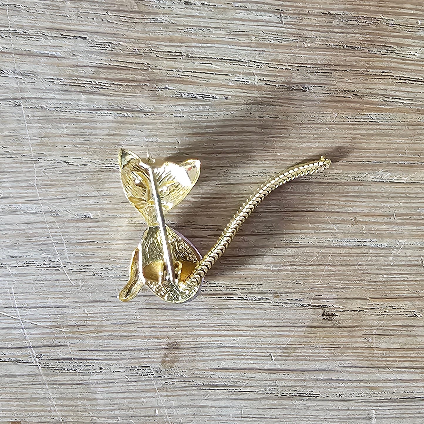 1960s Ges Gesch, Germany gold-tone lilac glass jelly belly kitten brooch, stamped