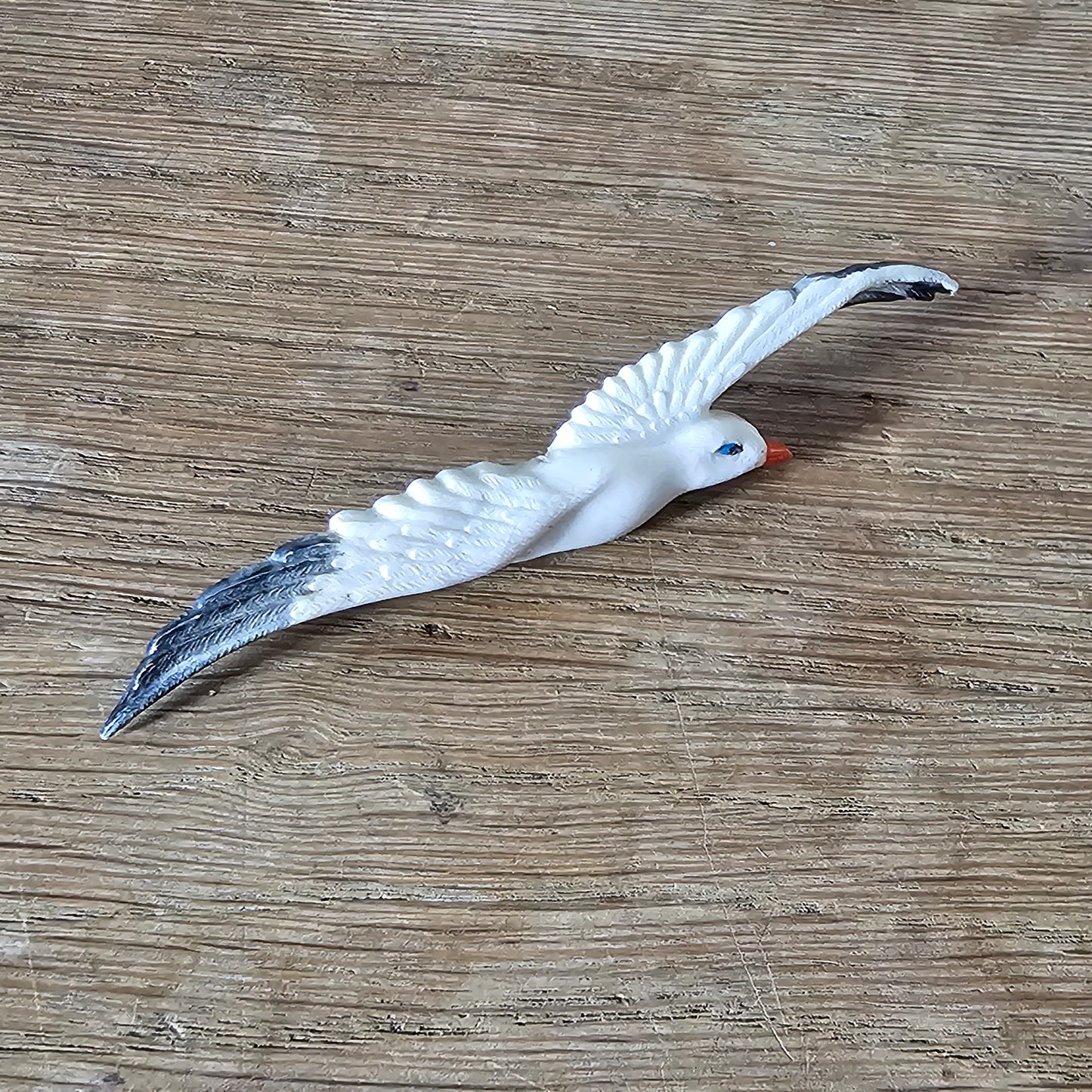 1940s celluloid seagull in flight brooch