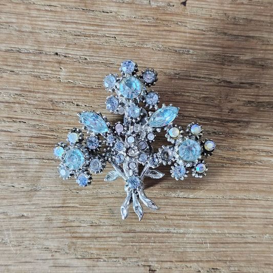 1950s/60s silver-tone & diamanté floral spray brooch