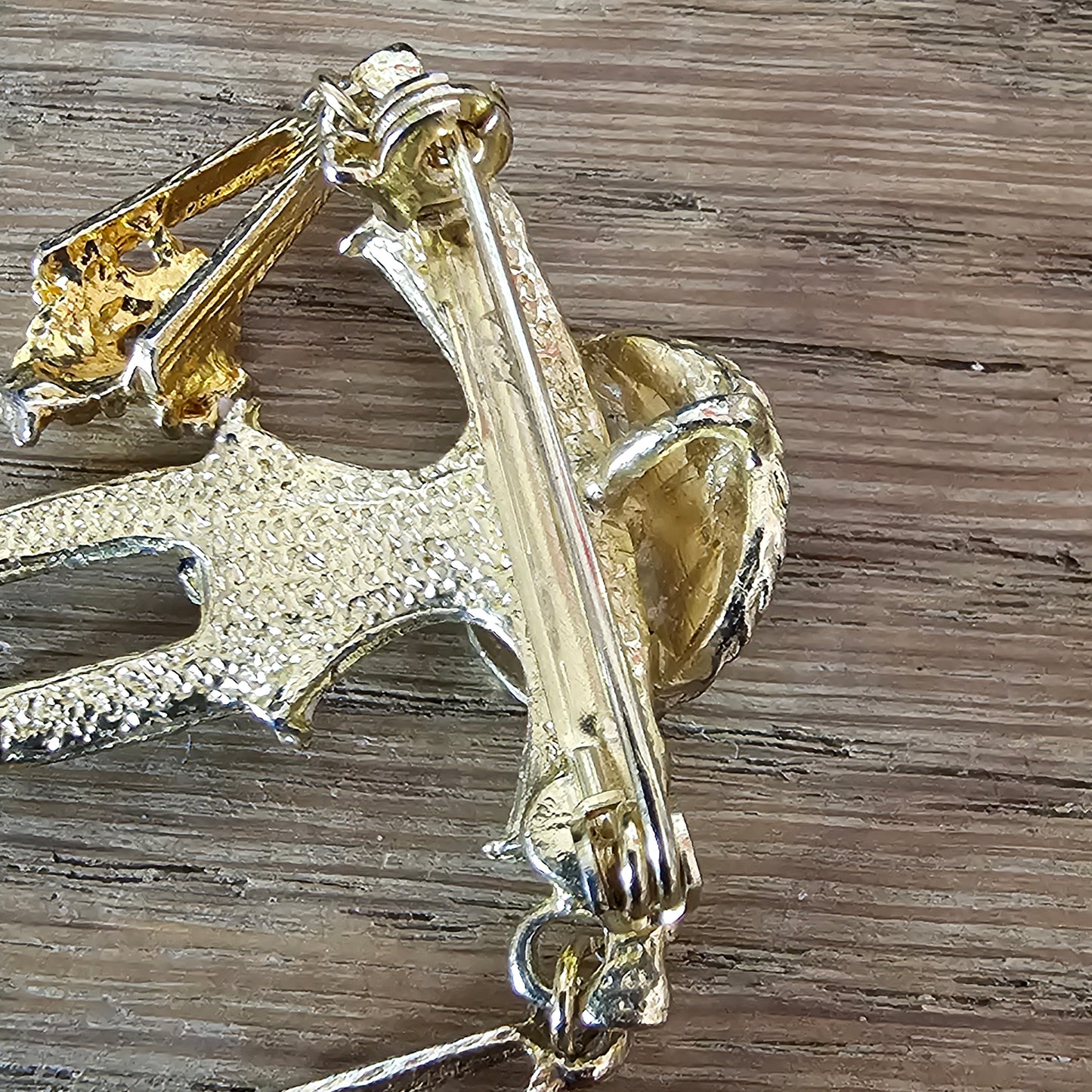 1960s gold-tone & enamel figural Asian flower seller brooch pendant