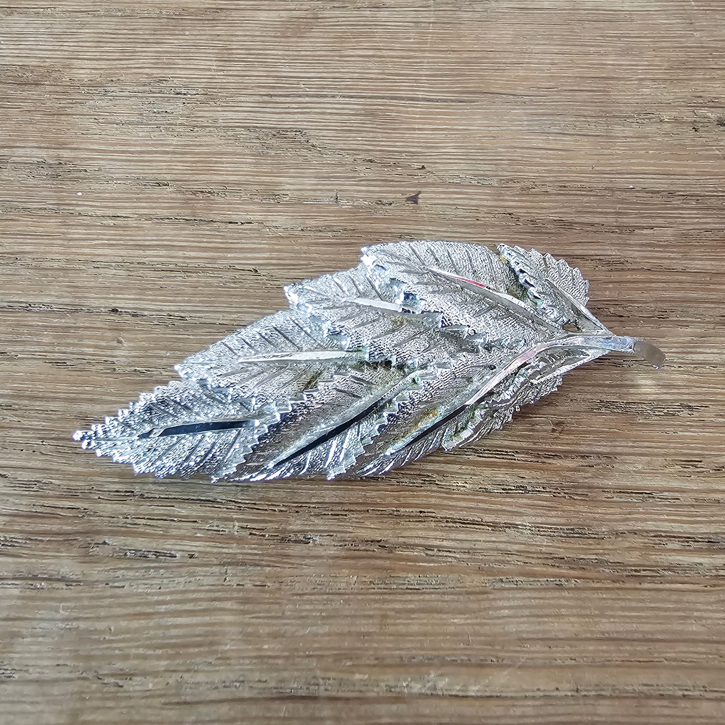 1960s silver-tone layered leaf spray brooch