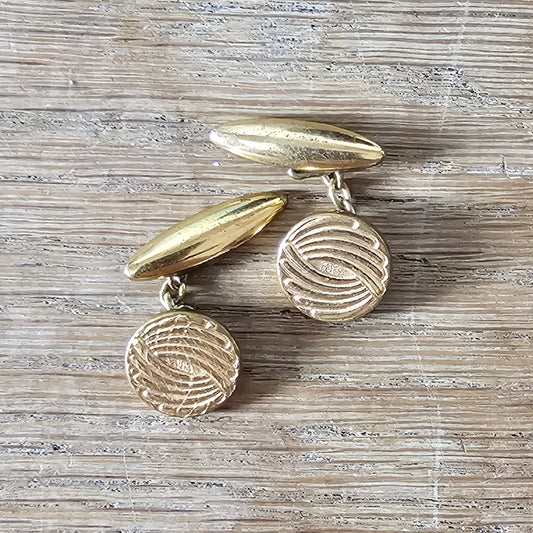 1960s/70s gold-tone yarn ball motif cufflinks