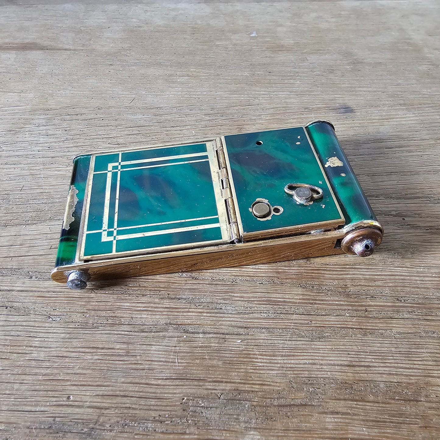 1930s French marbled green celluloid & gold-tone musical compact