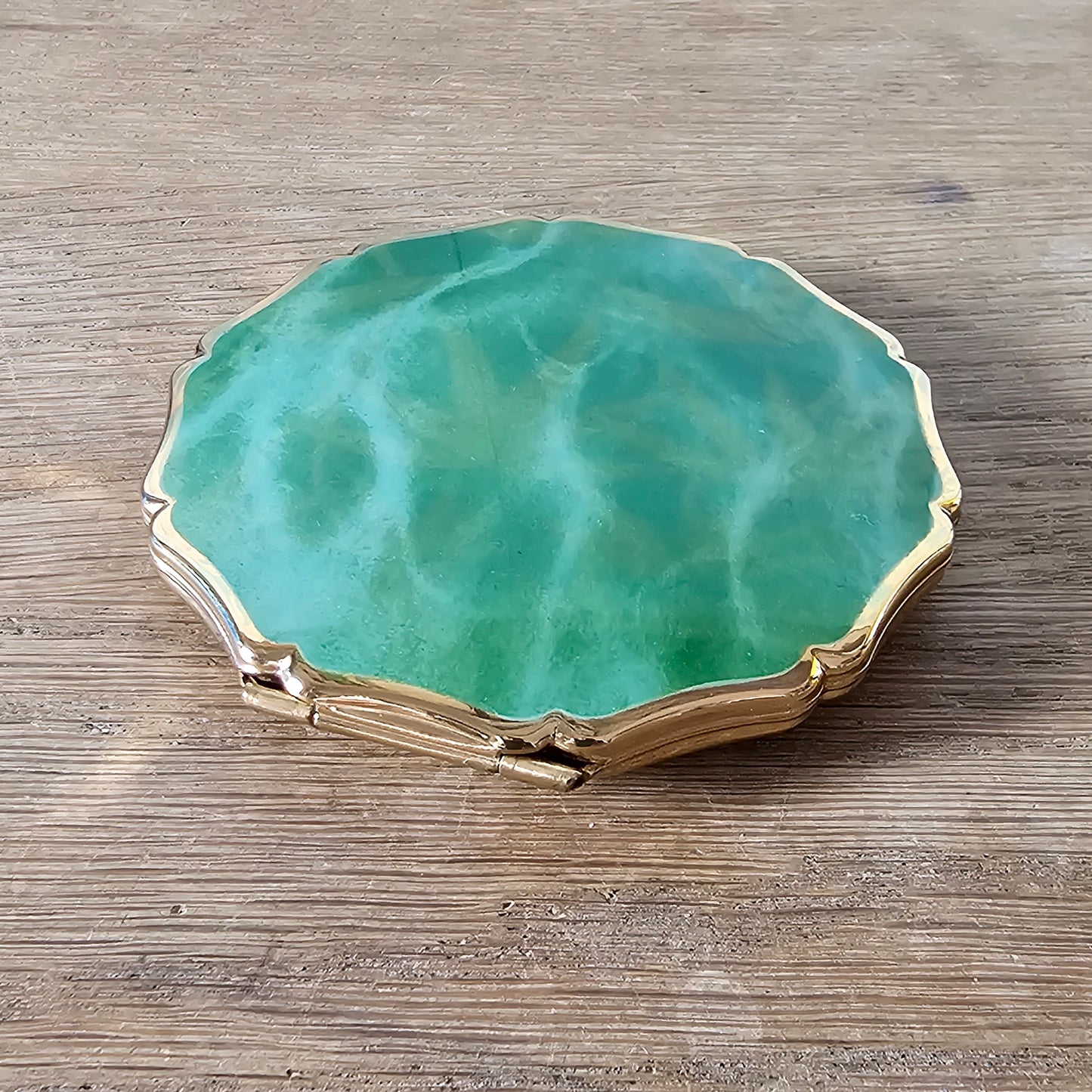 1960s Stratton marbled jade green slim convertible compact with original box