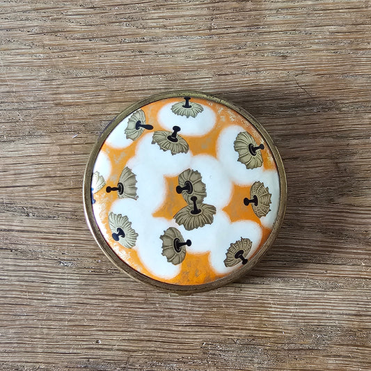 Rare 1950s Coty Paris Lalique powder puff motif compact