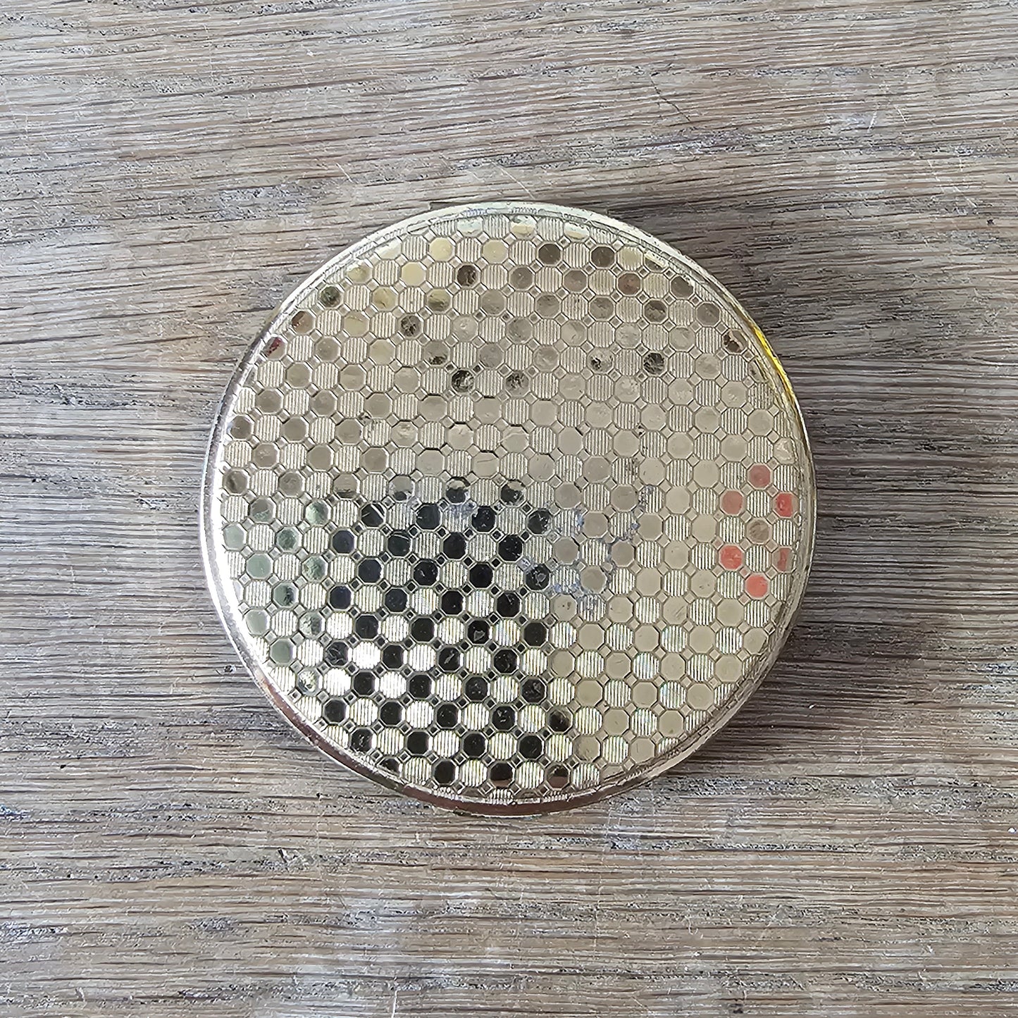 1950s gold-tone powder compact with deer silhouette design