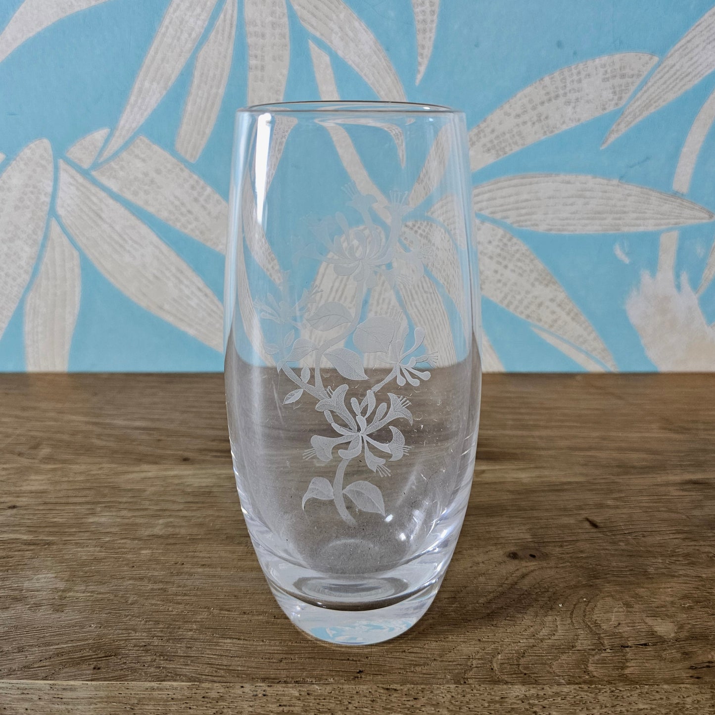 1960s/70s Stuart Strathearn Scotland etched crystal honeysuckle bud vase