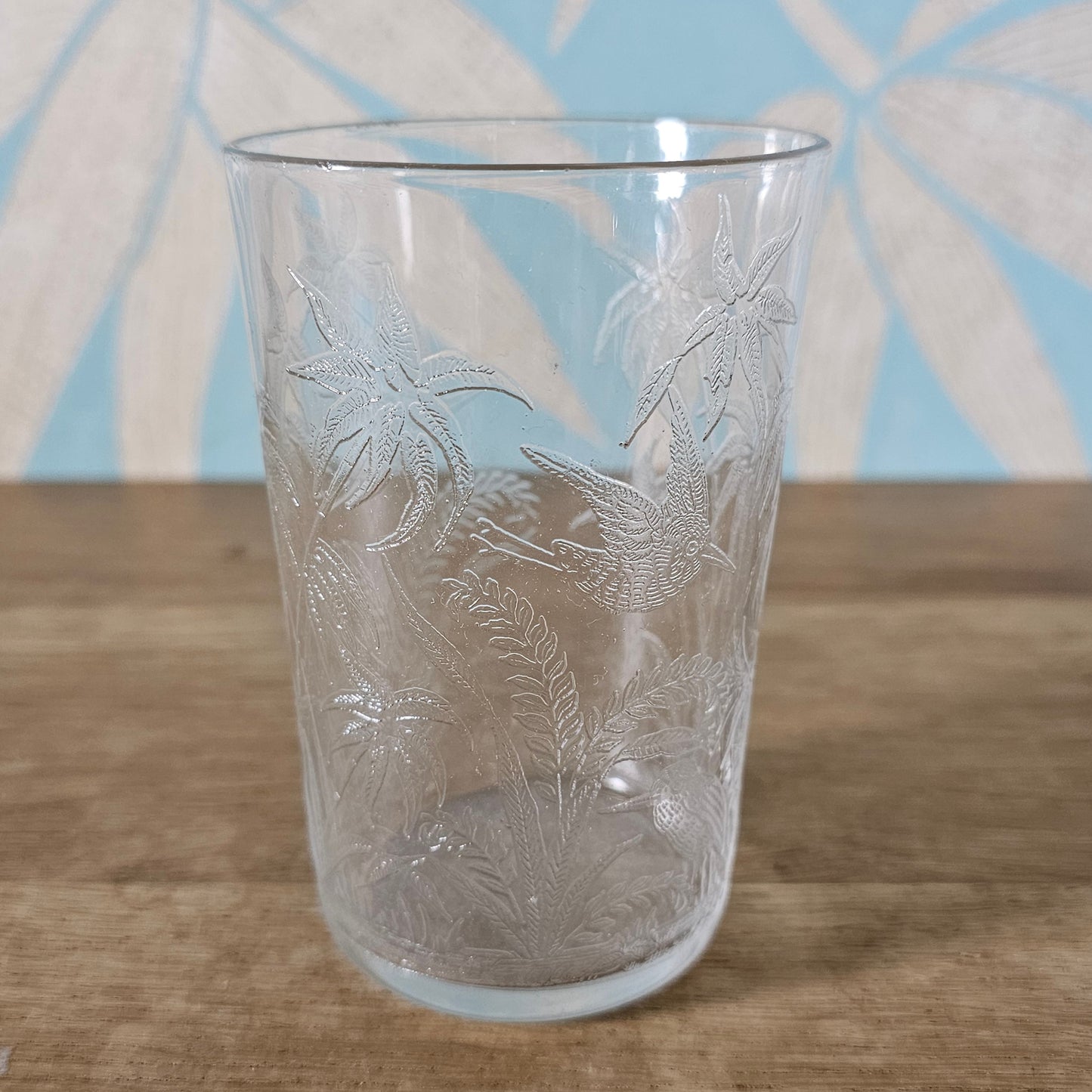 1960s etched glass tumbler with tropical bird design