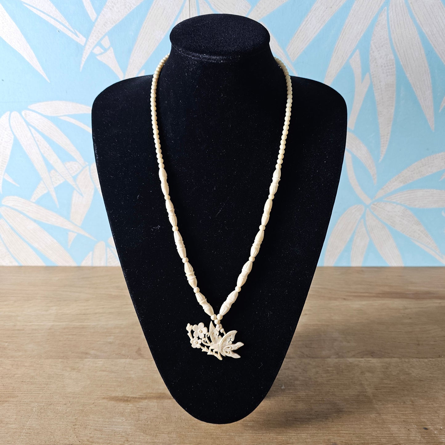 1940s carved bone butterfly & floral pendant bead necklace