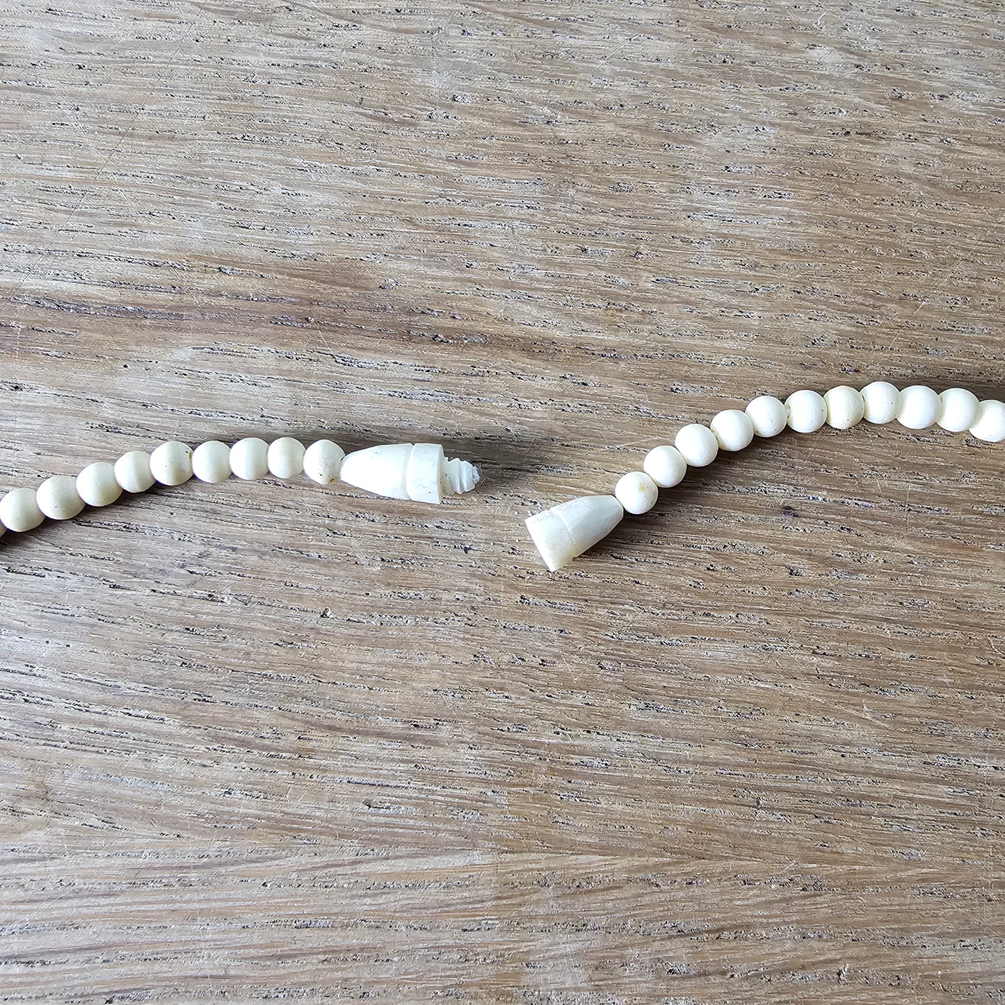 1940s carved bone butterfly & floral pendant bead necklace