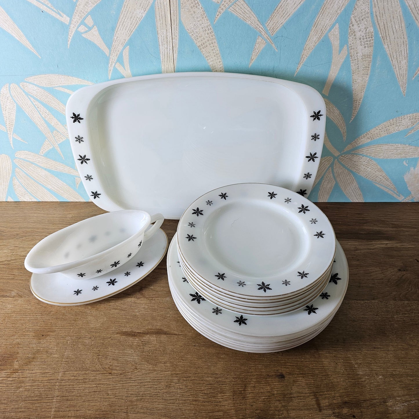 1950s JAJ Pyrex Charcoal on White Snowflake dinner set