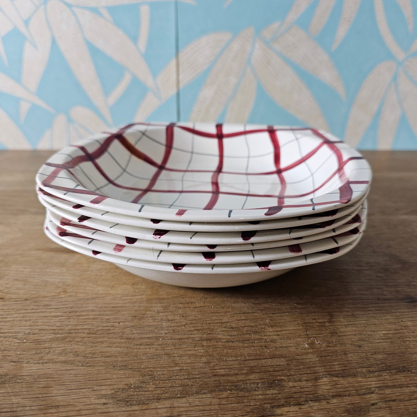 Set of six 1950s Midwinter "Home Weave" bowls by Jessie Tait