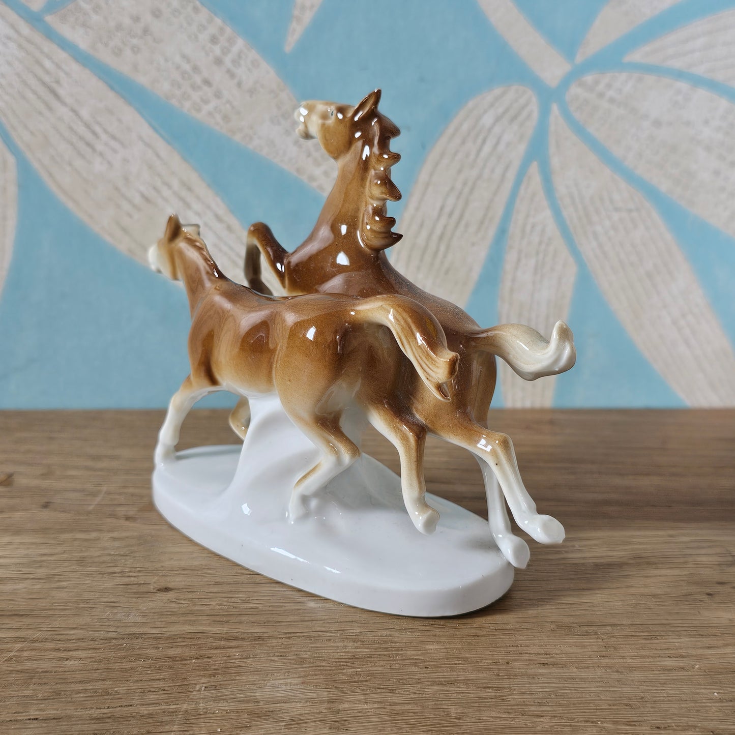 circa. 1950 Carl Scheidig Gräfenthal porcelain galloping horses figurine