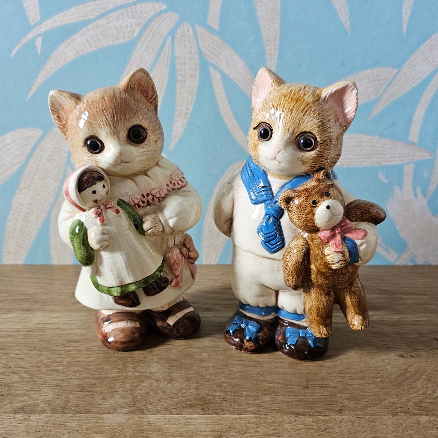 Pair of 1980s ceramic kitten figurines with plastic eyes