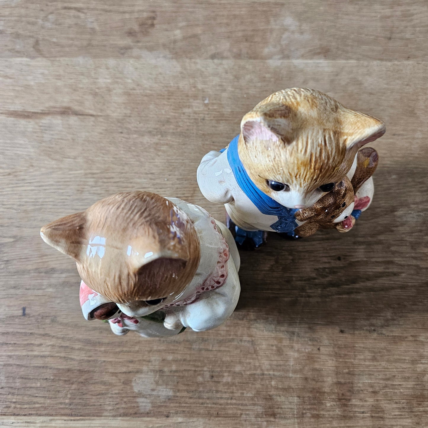 Pair of 1980s ceramic kitten figurines with plastic eyes