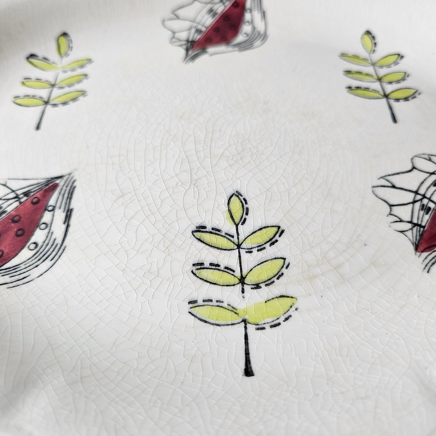 1950s Jas. Broadhurst & Sons Ltd "Hawaii" 4-piece ceramic plate set