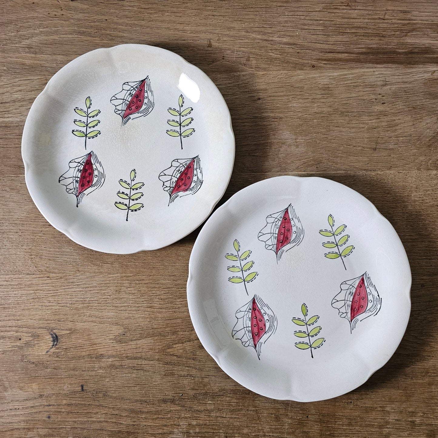 1950s Jas. Broadhurst & Sons Ltd "Hawaii" 4-piece ceramic plate set