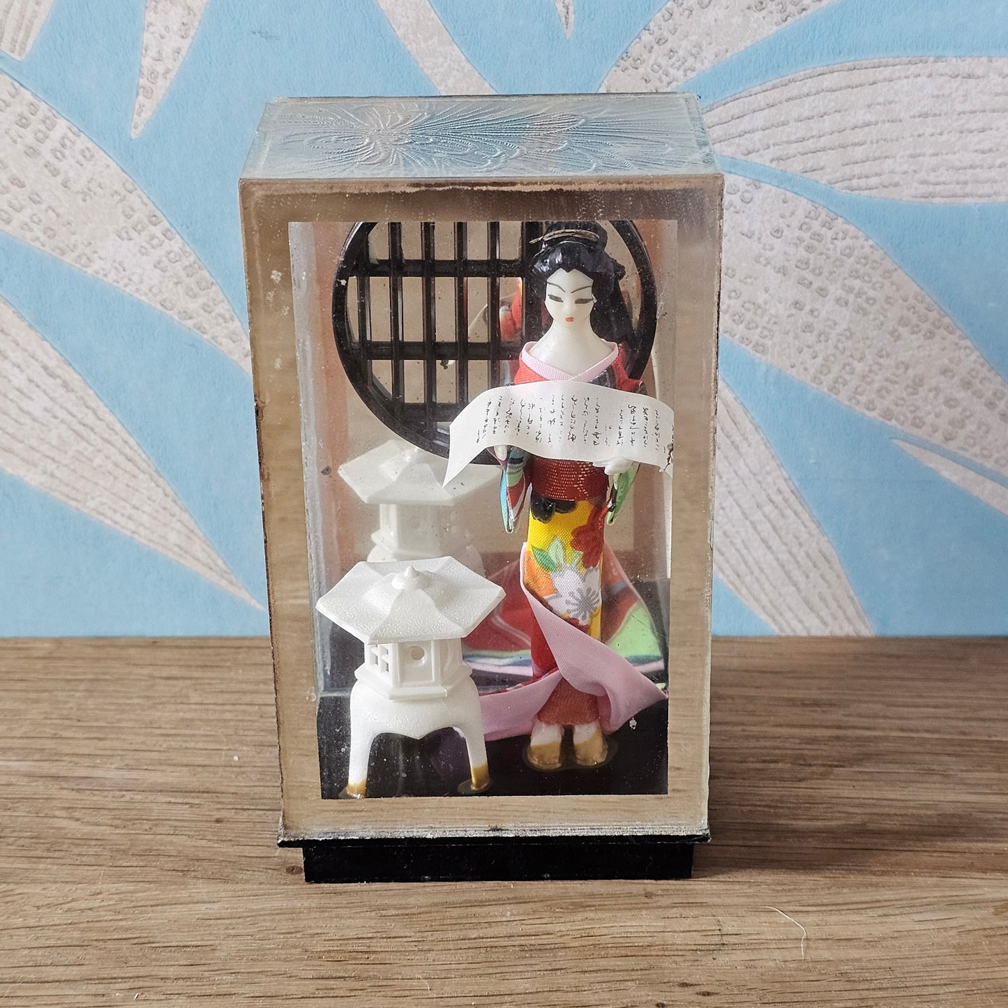 1960s Japanese Geisha doll diorama in frosted glass display case