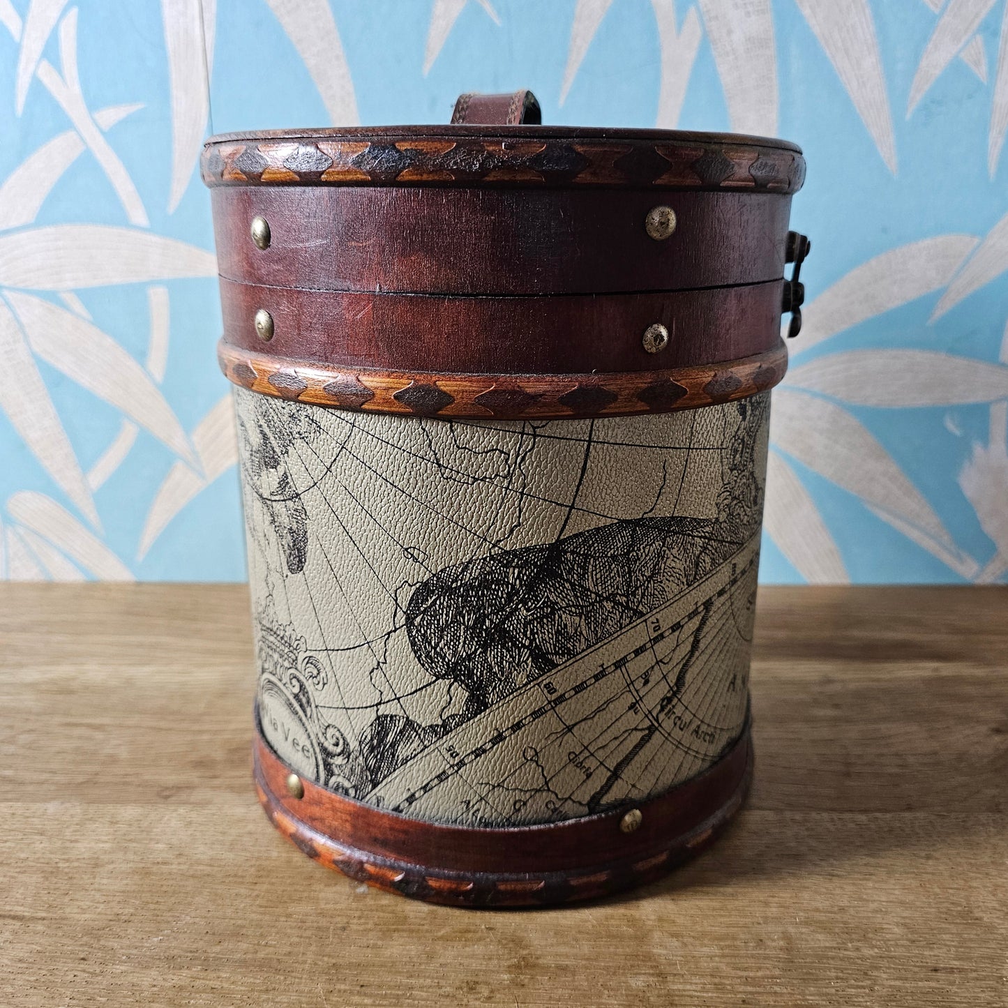 Via Vee World vintage-style round storage barrel with antique map print