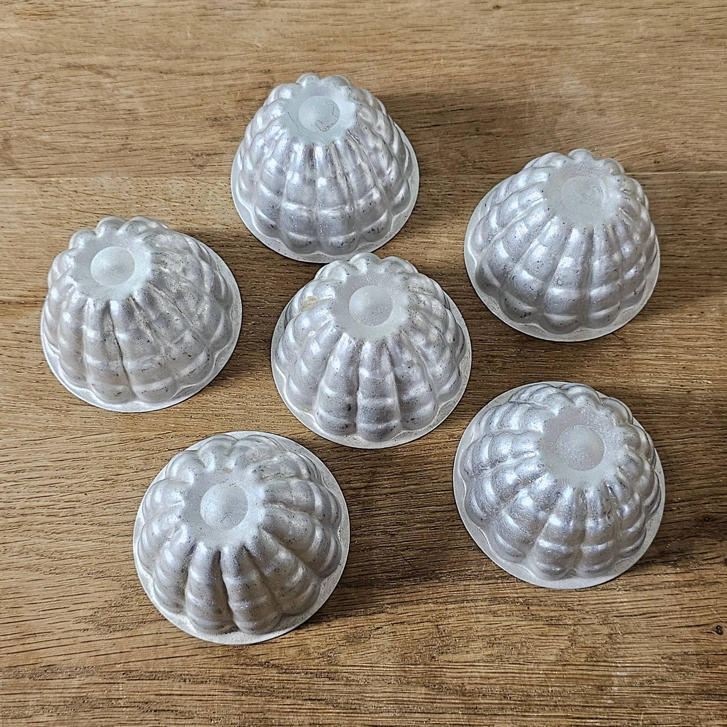 Set of 6 vintage aluminium jelly or blancmange moulds