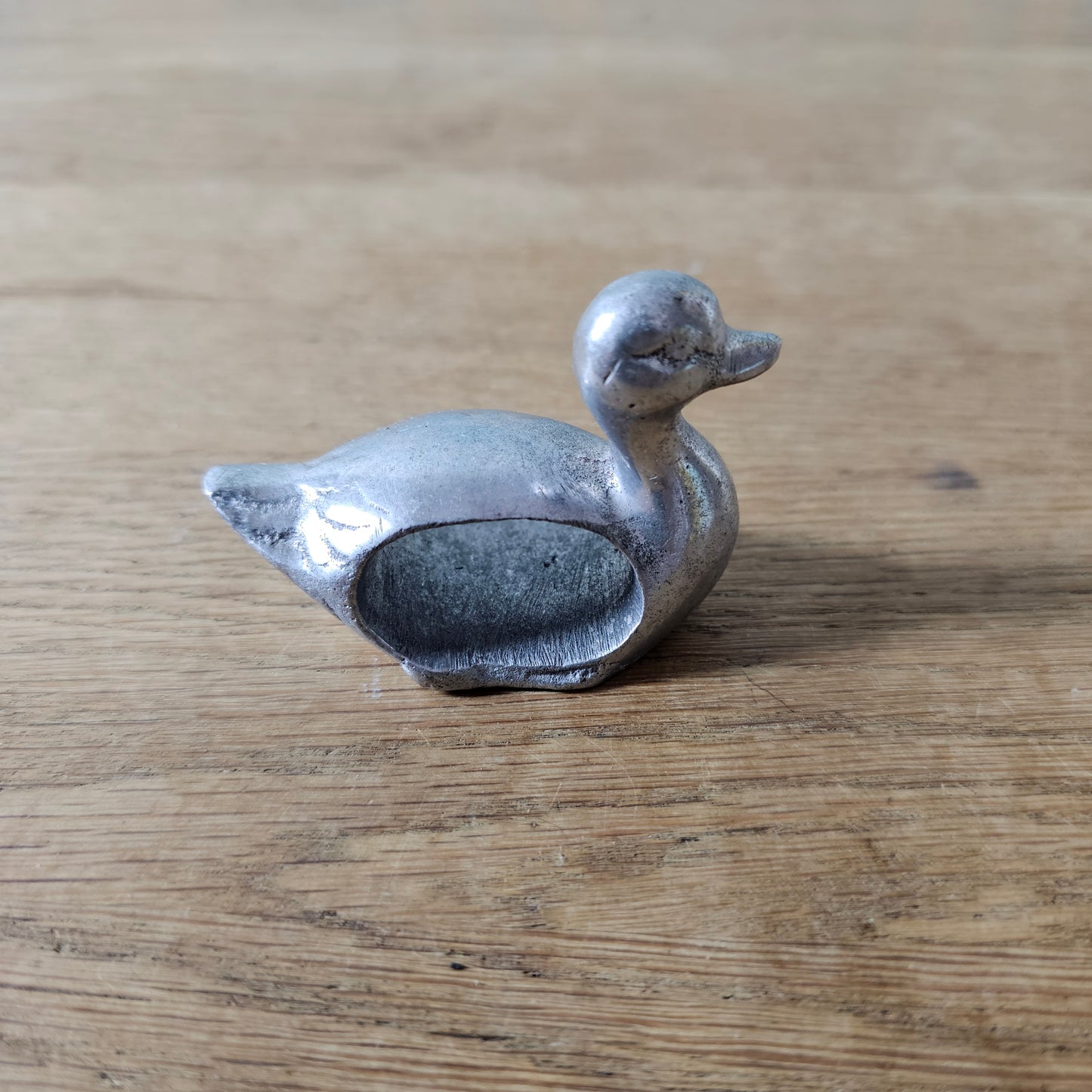 1960s/70s cast aluminium duck napkin ring